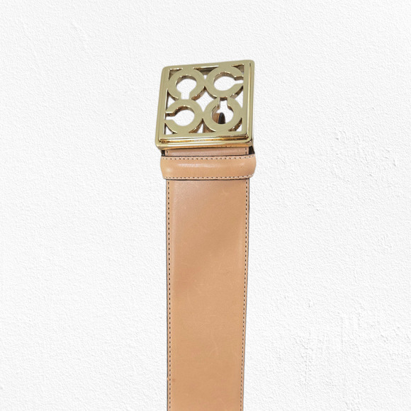 Coach Sig C Pierced Belt 90110 Tan Beige Gold Square Buckle Leather Size Medium - Picture 7 of 10